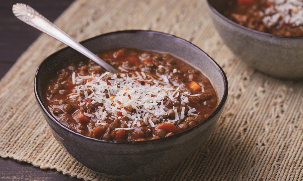 Abraza la sencillez de San Francisco con la sopa de lentejas de Umbría