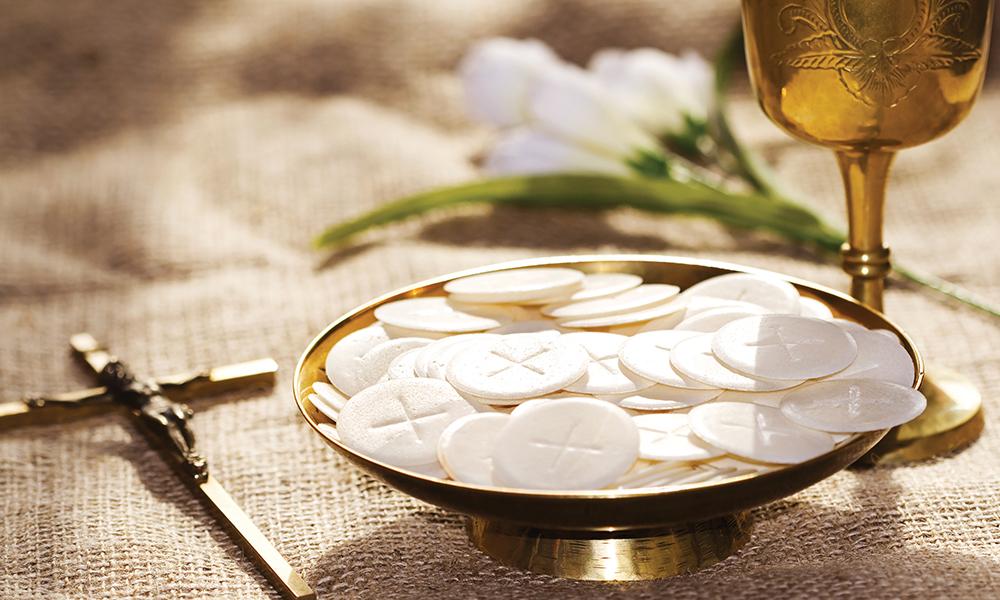 Receiving Communion is a sign of unity among Catholics