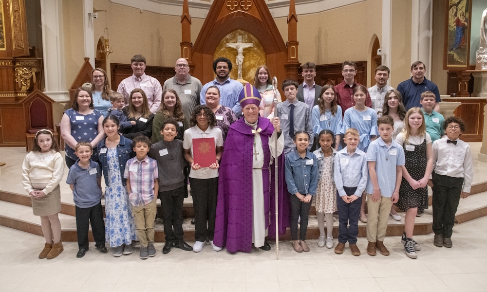 Elect welcomed into full communion with the Catholic Church at the Easter Vigil 4